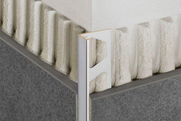 JOLL-P EDGE TRIM 1/2 Inch PVC BRT WHT - Image 2