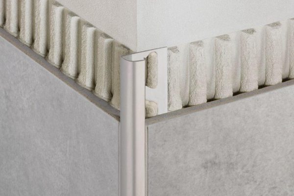 RONDEC BULLNOSE TRIM 3/8  ALUM MAT BRIGHT WHITE - Image 2