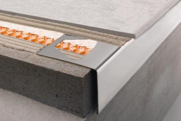 Schluter BAR-RW Outside Corner 90 for Balcony Edging Profile Stainless Steel (V2 -9/16  (40 mm) - Image 2