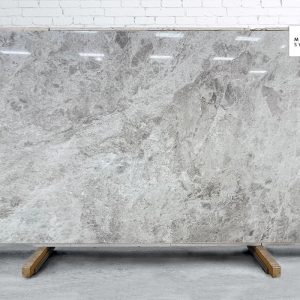 Marble Systems - Silver Clouds Polished Marble Slab Random 1 1/4 - SL11537