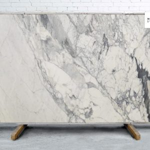 Marble Systems - Calacatta Arabescato Polished Marble Slab Random 1 1/4 - SL90261