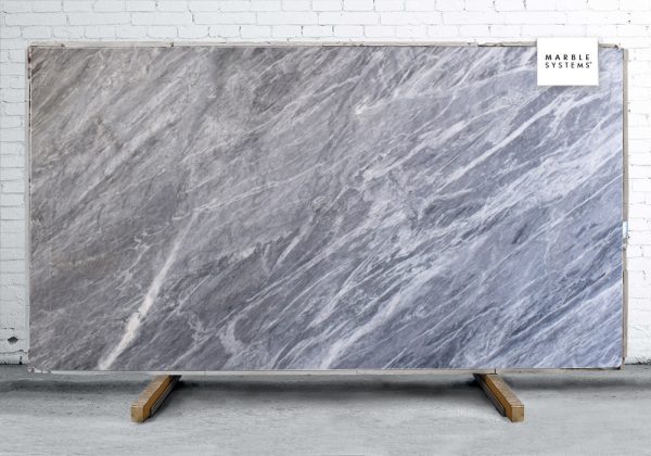 Marble Systems - Versilys Polished Marble Slab Random 1 1/4 - SL90620