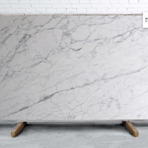 Marble Systems - Statuary Corchia Polished Marble Slab Random 3/4 - SL90621