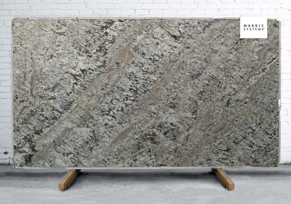 Marble Systems - Lennon Polished Granite Slab Random 1 1/4 - SL90940