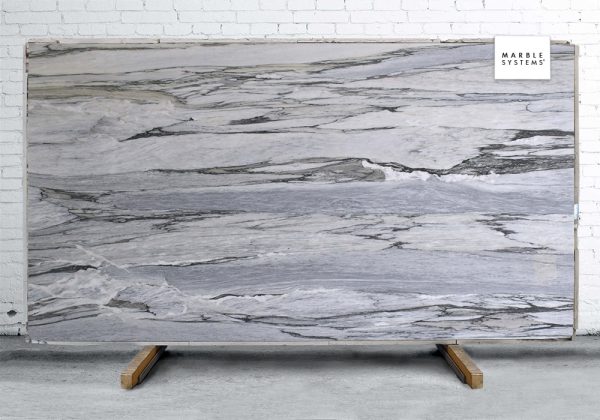 Marble Systems - Calacatta Apuano Polished Marble Slab Random 1 1/4 - SL91060