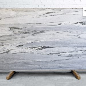 Marble Systems - Calacatta Apuano Polished Marble Slab Random 1 1/4 - SL91061