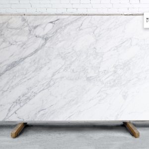 Marble Systems - Calacatta Belgia Honed Marble Slab Random 1 1/4 - SL91083