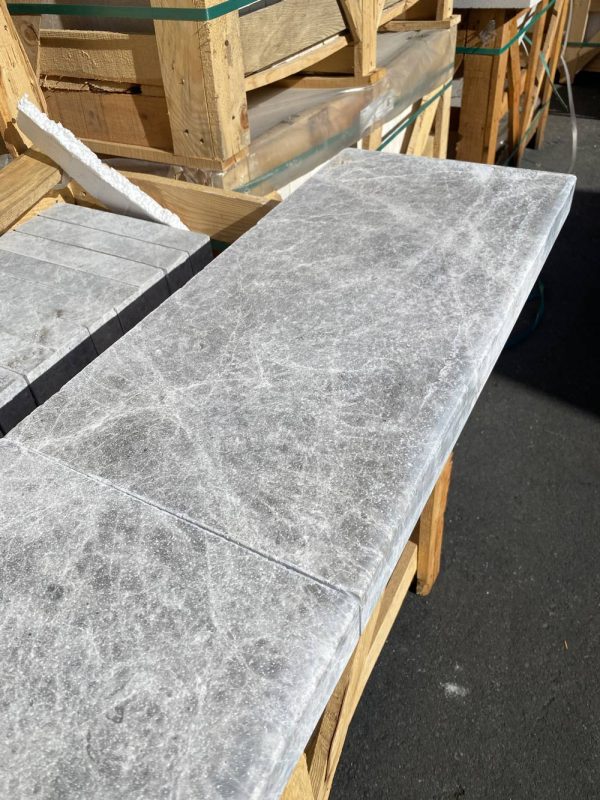 Tundra Marble Leathered Modern Pool Coping  - PC51201224M - Image 3