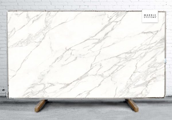 Marble Systems - Calacatta C01r Polished Sintered Stone Slab 125x63 - WNE10190