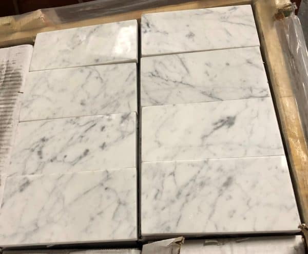 Carrara White Marble Tile 18X18 POLISHED - 301818135 - Image 3