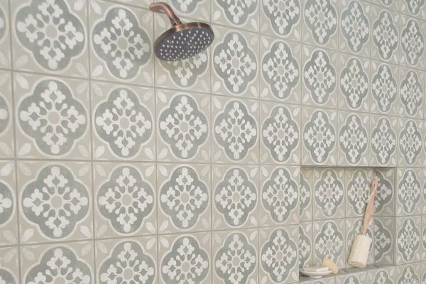 Enchante 8  x 8  Matte Porcelain Decorative Tile in Charm - FIOENCCHA88DECO - Image 3