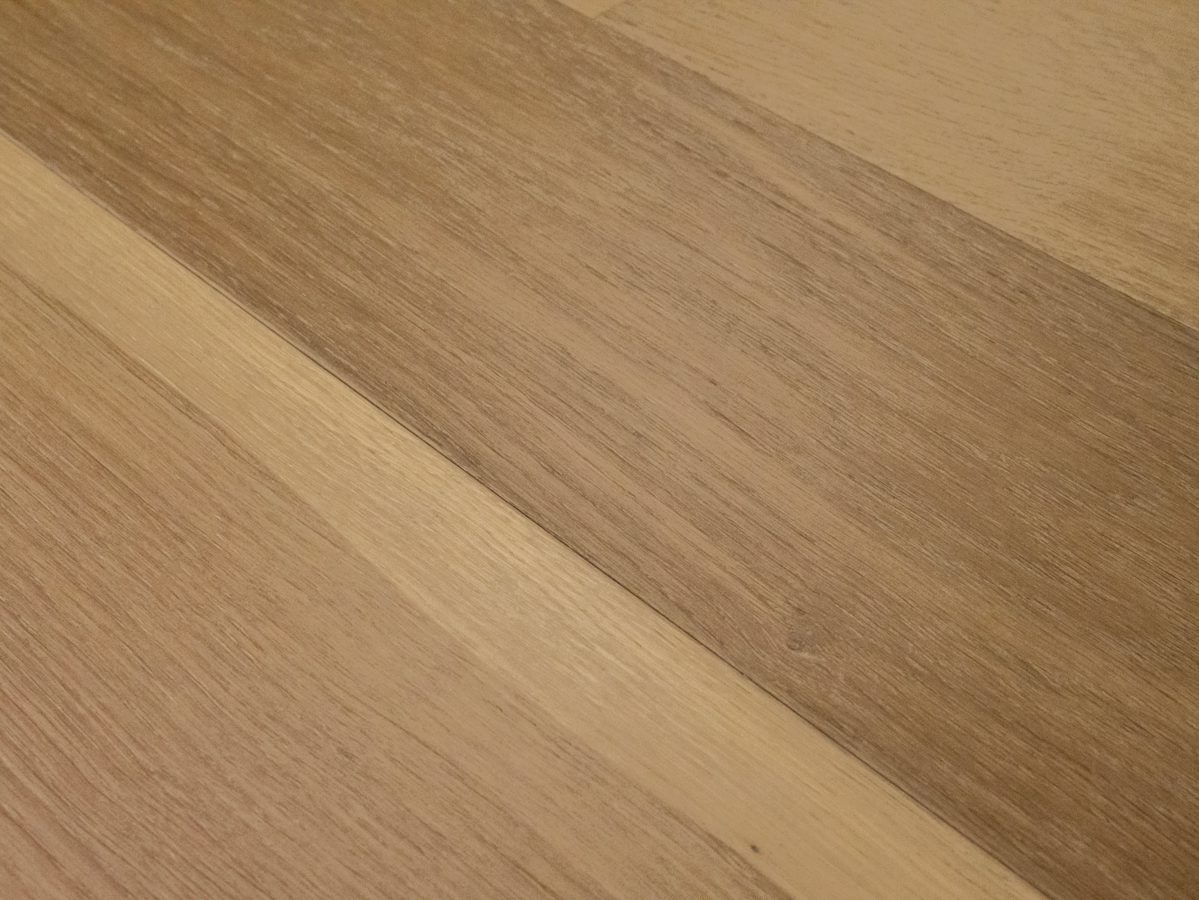 Avalon EUROPEAN OAK PERCIVAL