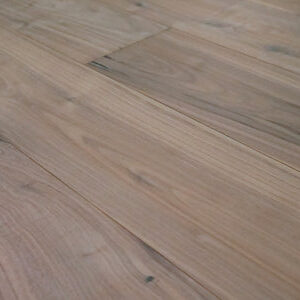 Sylvania WALNUT CLARION