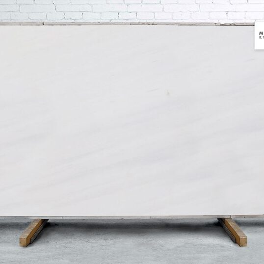Marble Systems - Snow White Polished Marble Slab Random 3/4 - SL10975